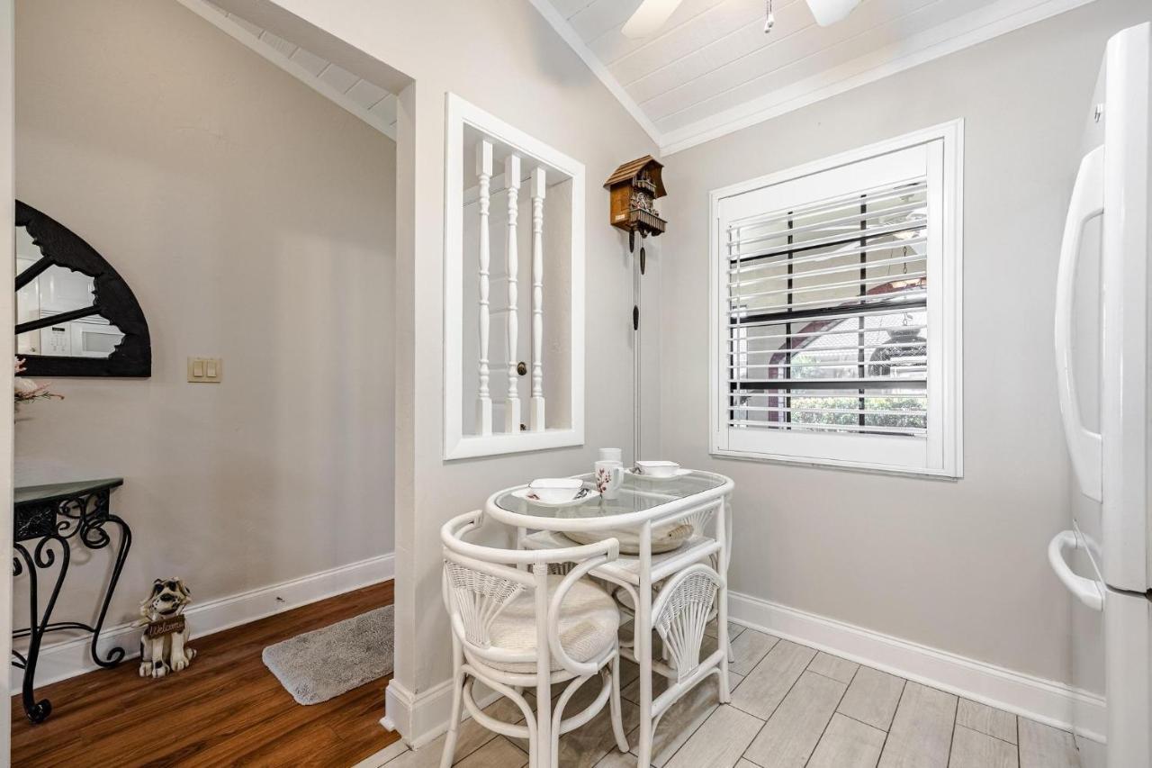 Association, Tennis Courts And Pool, Sleeps 4 - Cinnamon Cove Cozy Condo Fort Myers Exteriör bild