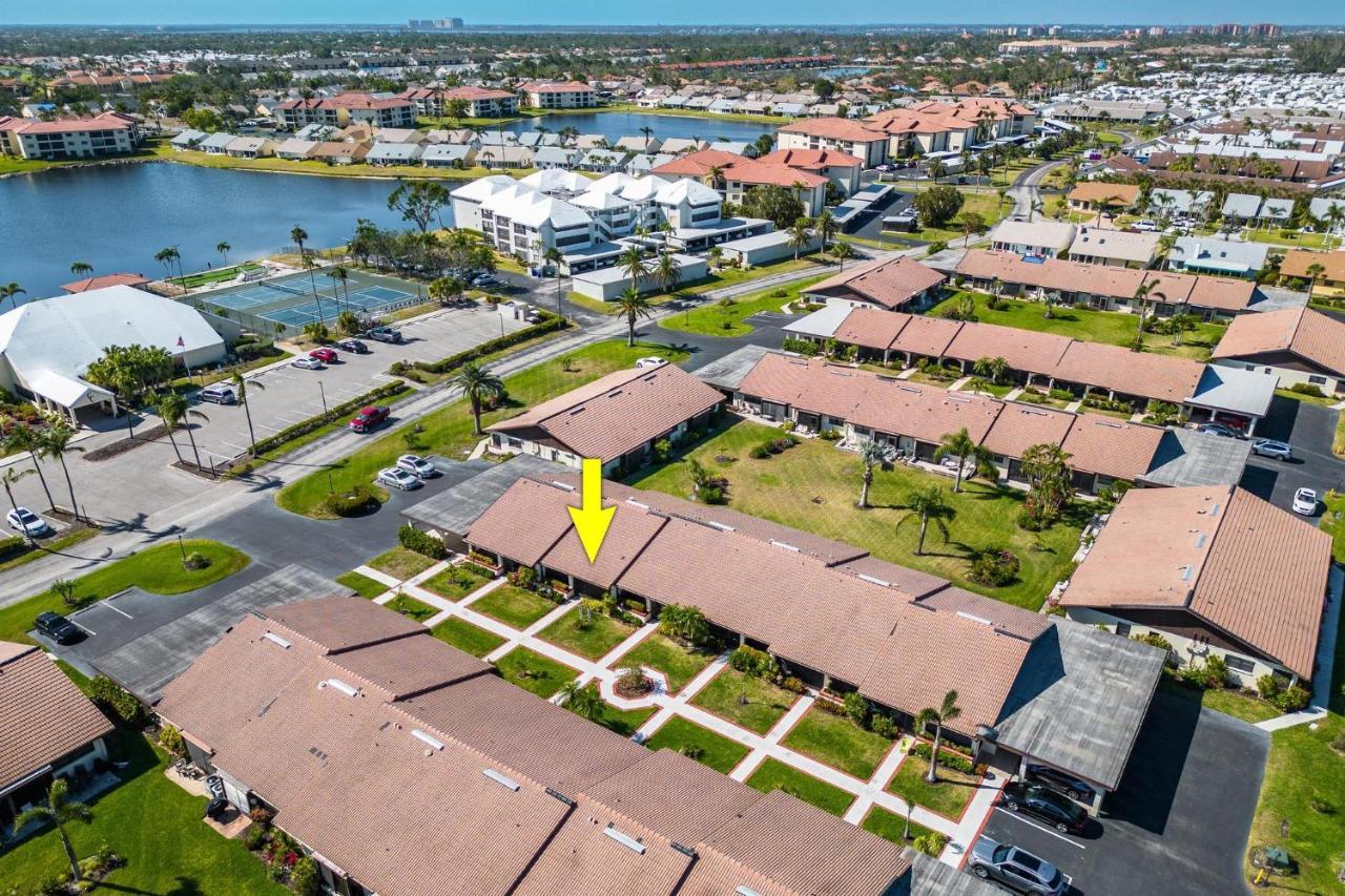 Association, Tennis Courts And Pool, Sleeps 4 - Cinnamon Cove Cozy Condo Fort Myers Exteriör bild