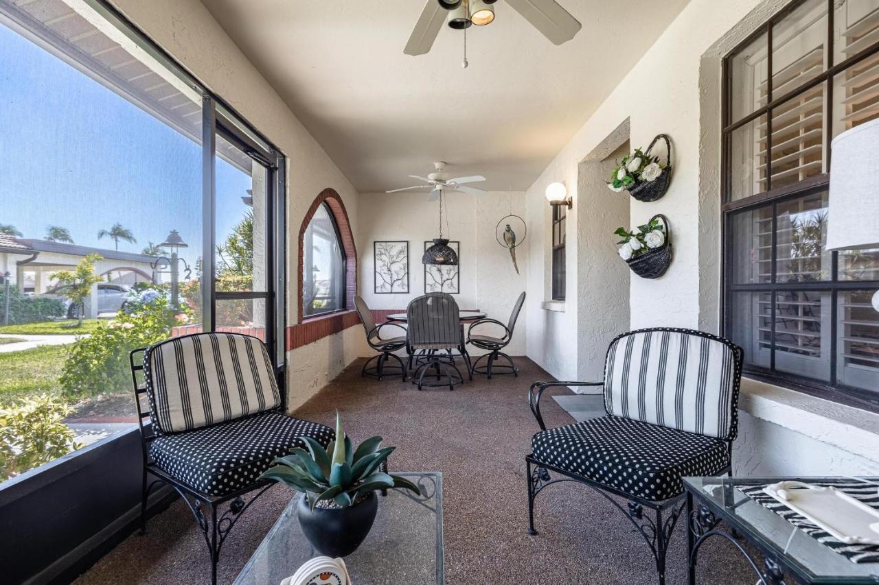 Association, Tennis Courts And Pool, Sleeps 4 - Cinnamon Cove Cozy Condo Fort Myers Exteriör bild