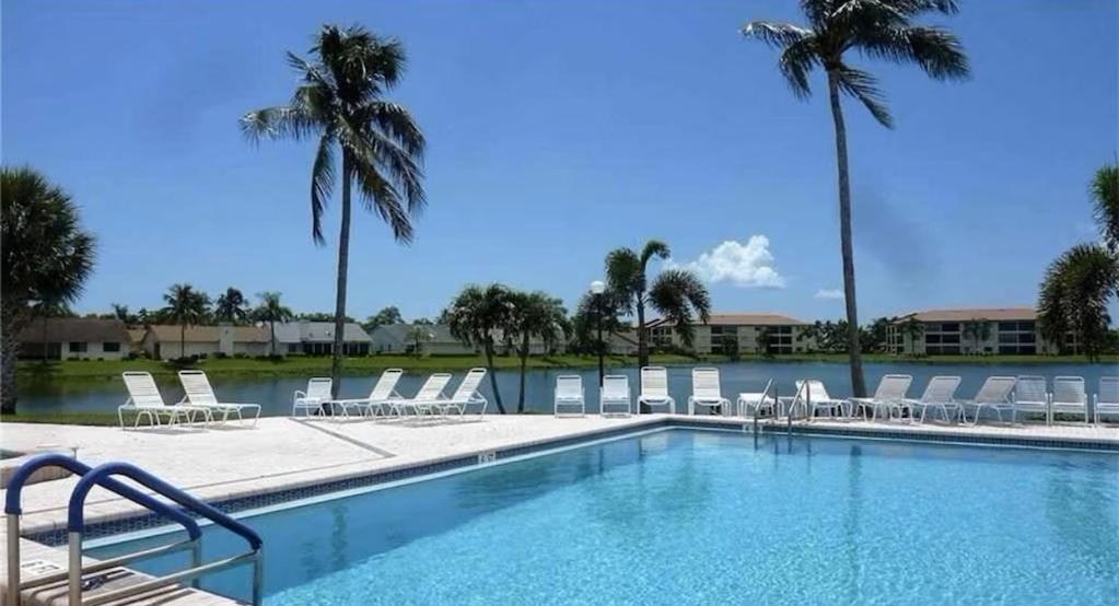 Association, Tennis Courts And Pool, Sleeps 4 - Cinnamon Cove Cozy Condo Fort Myers Exteriör bild